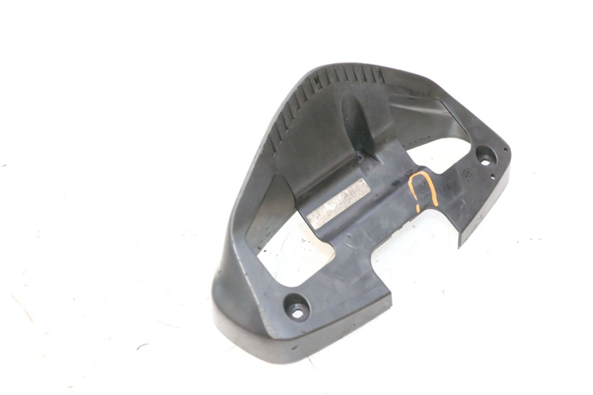 photo de TACHO VERKLEIDUNG SUZUKI GSR 600 (2005 - 2012) - Detailansicht des Bauteils