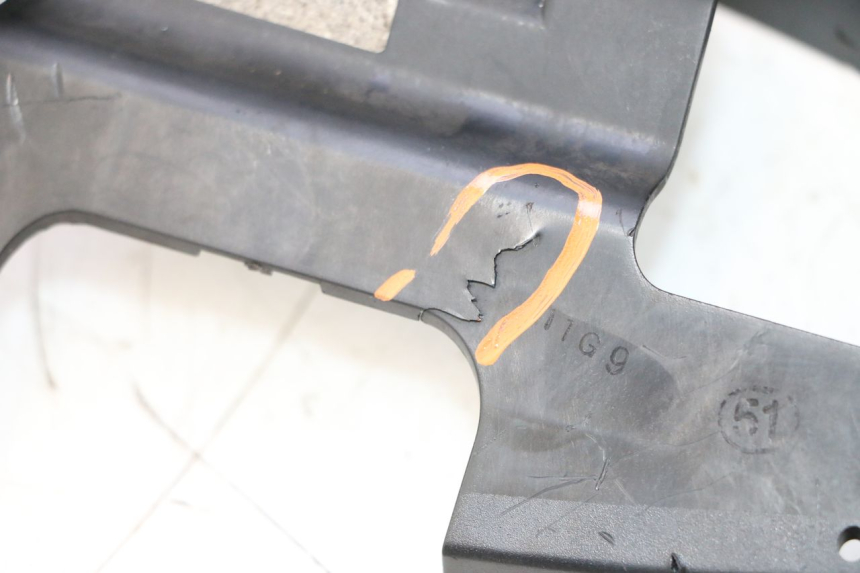 photo de TACHO VERKLEIDUNG SUZUKI GSR 600 (2005 - 2012) - Zoom auf Gebrauchszustand