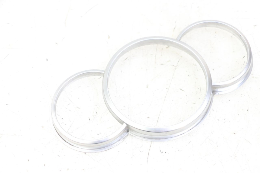 photo de TACHO VERKLEIDUNG PIAGGIO IE MP3 YOURBAN 300 (2011 - 2016) - Hauptansicht