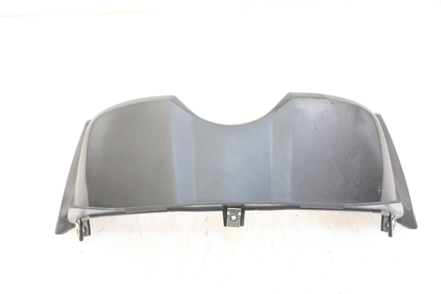 photo de TACHOMETERBLENDE SYM JET 14 4T 50 (2018 - 2022) - Details der Befestigungspunkte