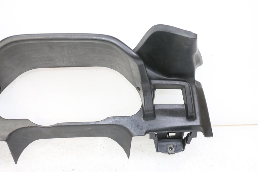 photo de TACHO VERKLEIDUNG KAWASAKI GTR 1000 (1994 - 2004) - Details der Befestigungspunkte