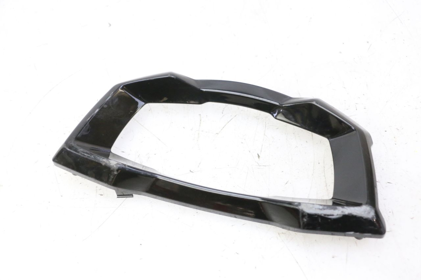 photo de TACHO VERKLEIDUNG PIAGGIO MP3 HPE 310 (2024 - 2025) - Hauptansicht