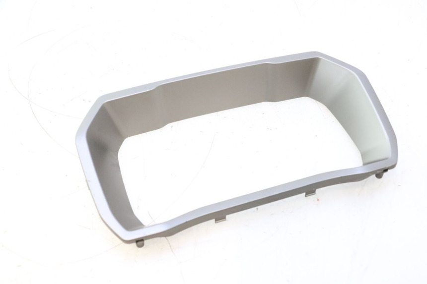 photo de TACHO VERKLEIDUNG PIAGGIO MP3 HPE 530 (2022 - 2026) - Hauptansicht