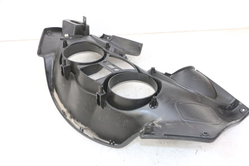 photo de TACHO VERKLEIDUNG PIAGGIO MP3 LT 300 (2010 - 2016) - Kennzeichnungen und Originalreferenzen