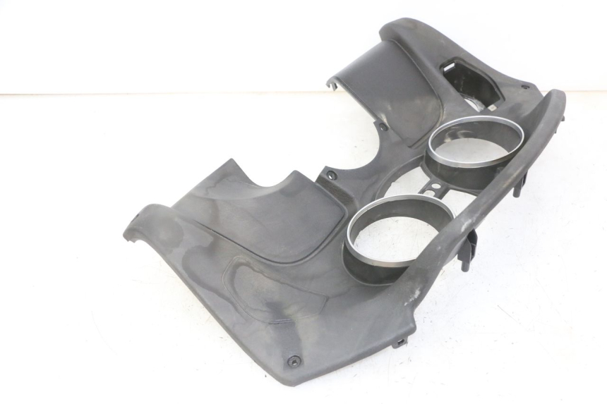 photo de TACHO VERKLEIDUNG PIAGGIO MP3 LT 300 (2010 - 2016) - Detailansicht des Bauteils