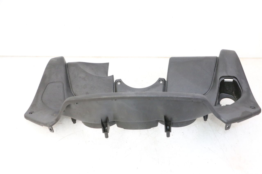 photo de TACHO VERKLEIDUNG PIAGGIO MP3 LT 300 (2010 - 2016) - Zoom auf Komponenten