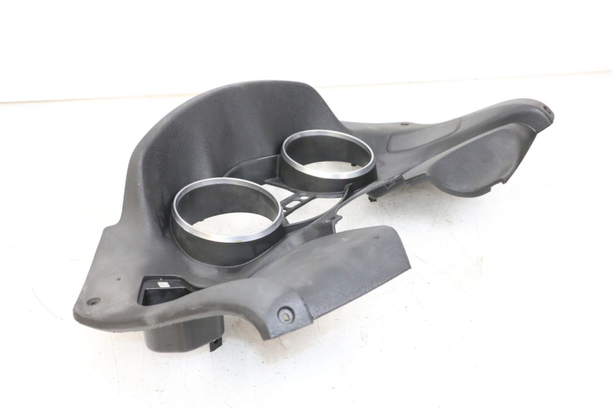 photo de TACHOMETERBLENDE PIAGGIO MP3 500 (2011 - 2015) - Oberflächenzustand und Material