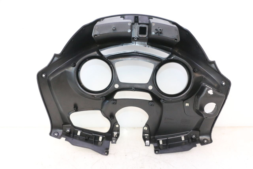 photo de TACHO VERKLEIDUNG PIAGGIO MP3 500 (2016 - 2018) - Technische Nahaufnahme