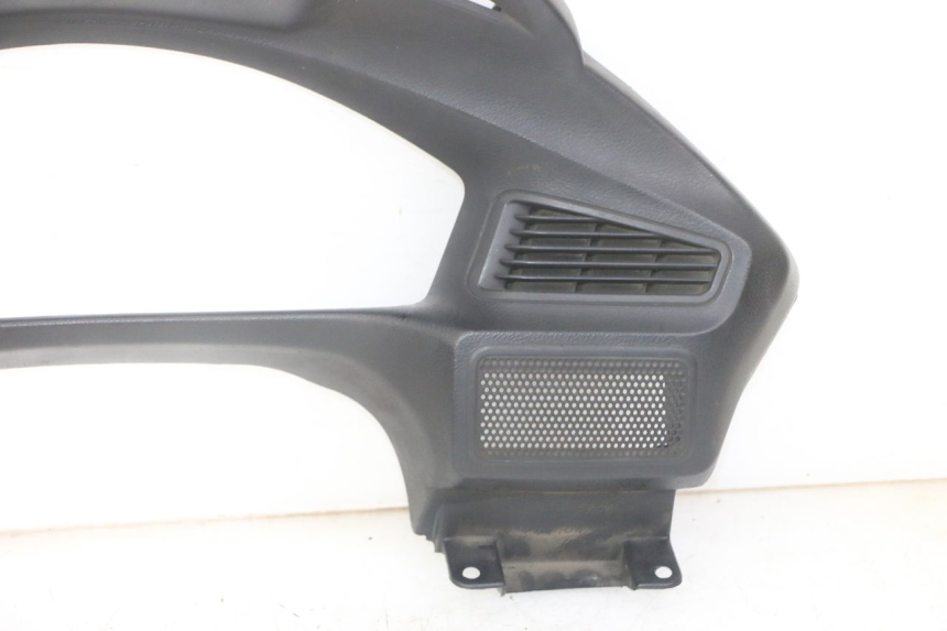 photo de TACHO VERKLEIDUNG HONDA NTV DEAUVILLE ABS 700 (2007 - 2016) - Oberflächenzustand und Material