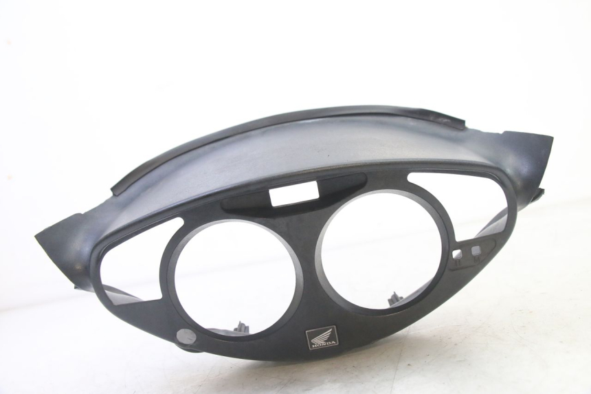 photo de TACHO VERKLEIDUNG HONDA NTV DEAUVILLE 650 (2001 - 2006) - Zoom auf Gebrauchszustand