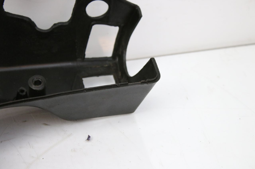 photo de TACHOMETERBLENDE KEEWAY OUTLOOK 125 (2007 - 2013) - Details der Befestigungspunkte