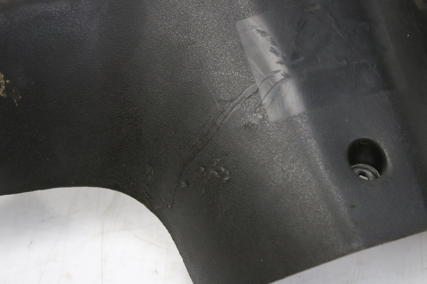 photo de TACHOMETERBLENDE KEEWAY OUTLOOK 125 (2007 - 2013) - Oberflächenzustand und Material