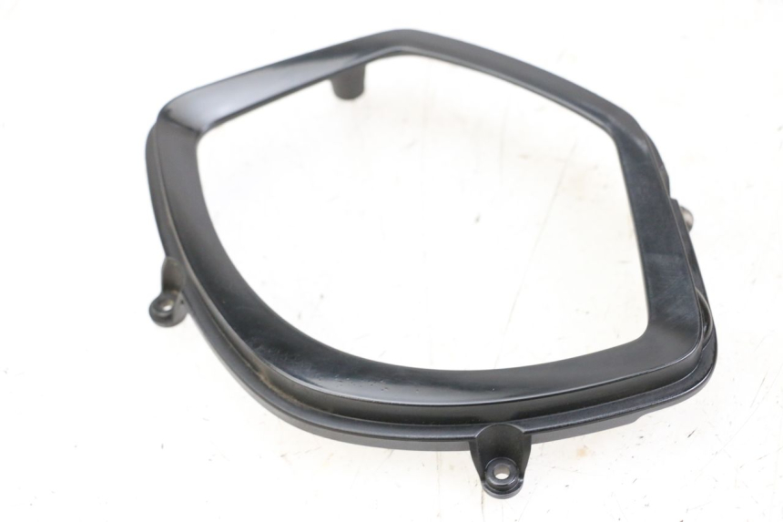 photo de TACHO VERKLEIDUNG PIAGGIO LIBERTY IGET 4T 50 (2021 - 2025) - Zoom auf Gebrauchszustand