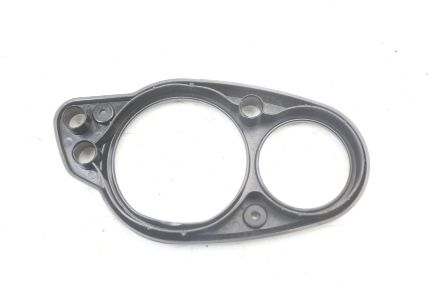 photo de TACHO VERKLEIDUNG PIAGGIO NEW TYPHOON 50 (2010 - 2017) - Zoom auf Gebrauchszustand