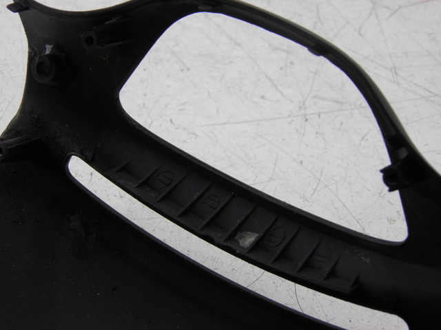 photo de TACHO VERKLEIDUNG PIAGGIO X9 EVOLUTION 125 (2003 - 2007) - Alternative Perspektive