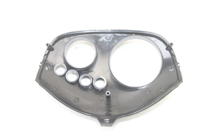 photo de TACHOMETERBLENDE PIAGGIO ZIP 4T 50 (2018 - 2020) - Alternative Perspektive