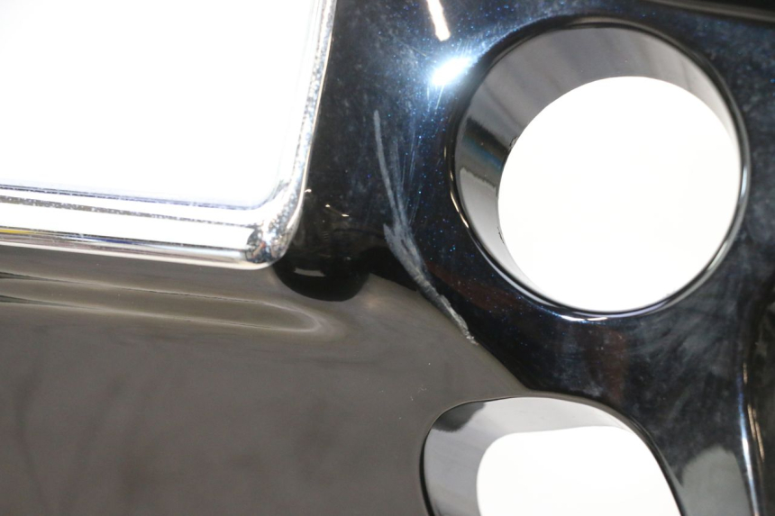 photo de TACHO VERKLEIDUNG HARLEY DAVIDSON ROAD GLIDE FLTRXSE 1920 (2018 - 2022) - Detailansicht des Bauteils