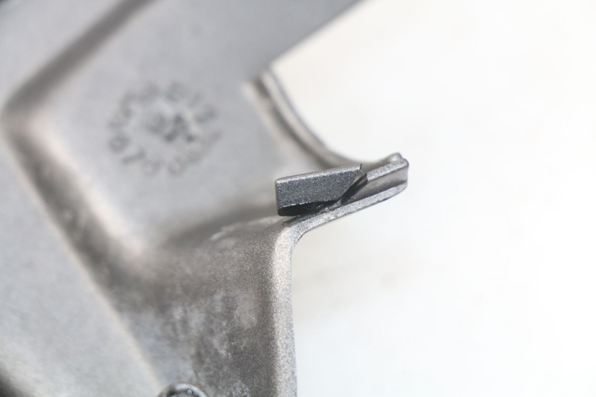 photo de TACHO VERKLEIDUNG PEUGEOT SC 50 (1988 - 1992) - Detailansicht des Bauteils