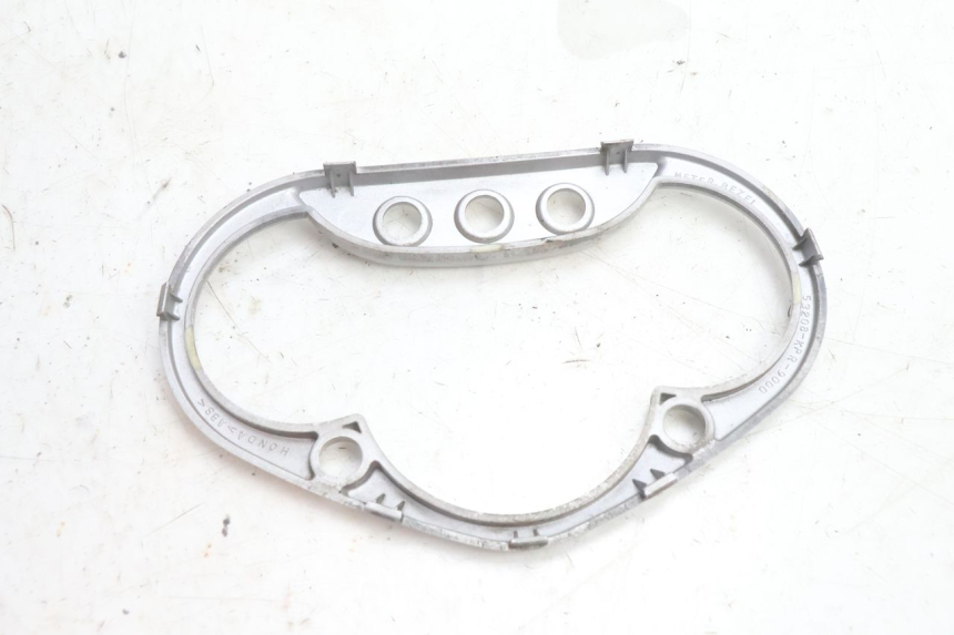 photo de TACHO VERKLEIDUNG HONDA SH 125 (2001 - 2003) - Alternative Perspektive