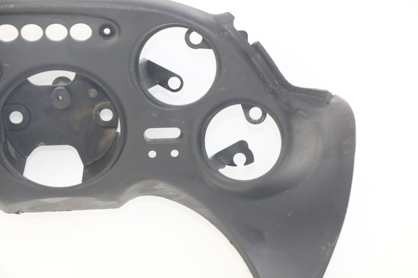 photo de TACHOMETERBLENDE TRIUMPH SPRINT ST 955 (1999 - 2001) - Oberflächenzustand und Material