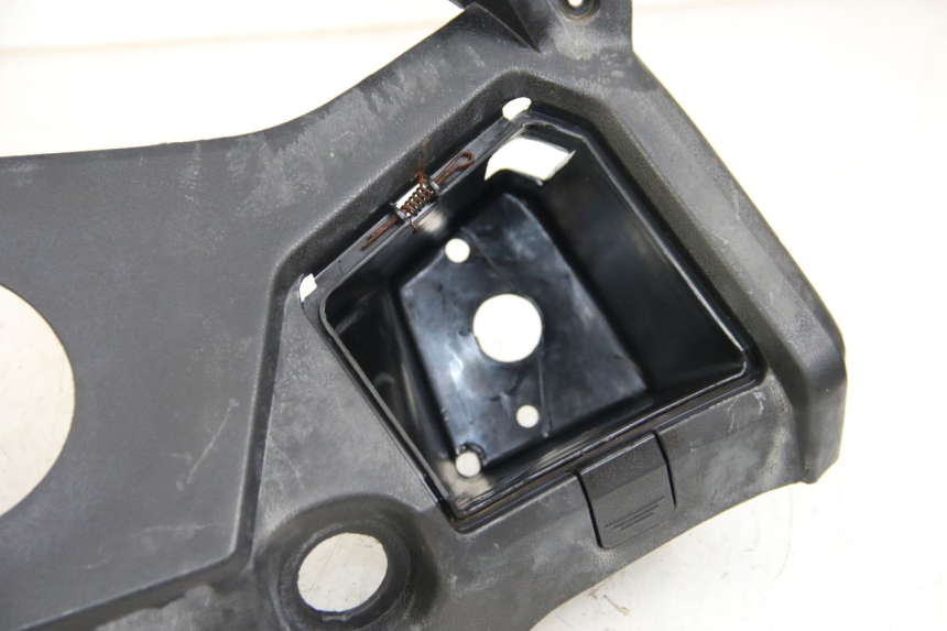 photo de TACHO VERKLEIDUNG RAZZO STEED 125 (2012 - 2018) - Oberflächenzustand und Material