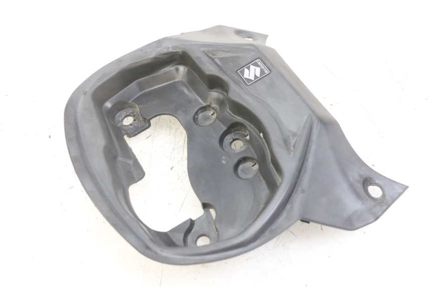 photo de TACHO VERKLEIDUNG SUZUKI GSX F GSXF 650 (2007 - 2015) - Details der Befestigungspunkte