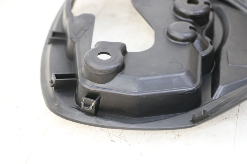 photo de TACHO VERKLEIDUNG SUZUKI GSX F GSXF 650 (2007 - 2015) - Detailansicht des Bauteils