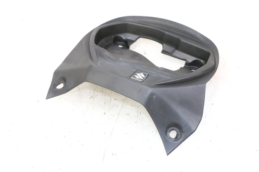 photo de TACHO VERKLEIDUNG SUZUKI GSX F GSXF 650 (2007 - 2015) - Details der Befestigungspunkte