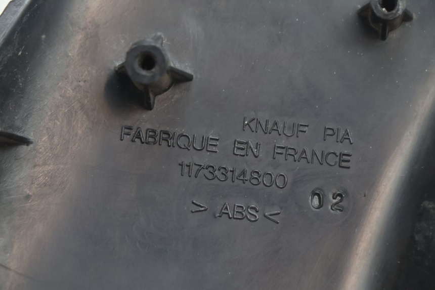 photo de TACHOMETERBLENDE PEUGEOT TREKKER 50 (1995 - 2004) - Oberflächenzustand und Material