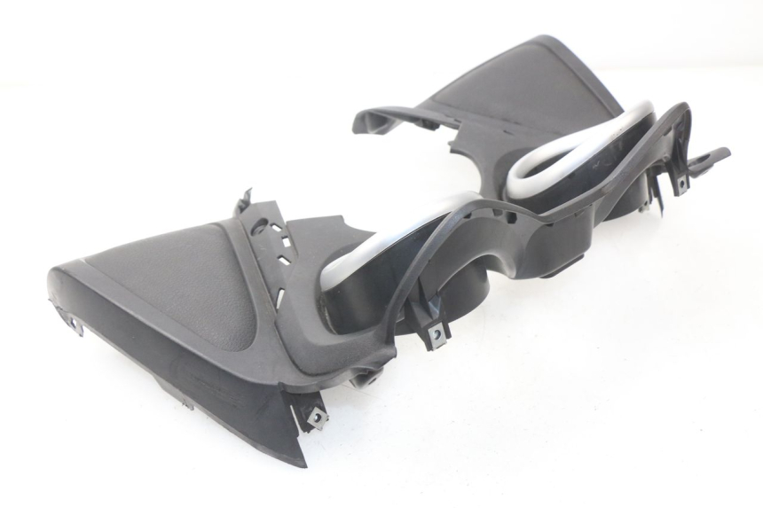 photo de TACHOMETERBLENDE YAMAHA X-MAX XMAX 125 (2010 - 2013) - Zoom auf Gebrauchszustand