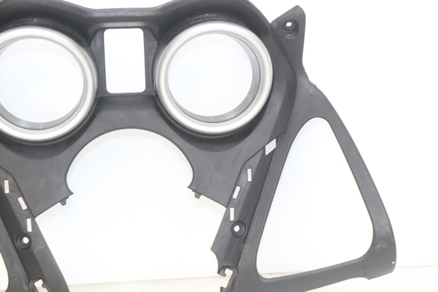 photo de TACHOMETERBLENDE YAMAHA X-MAX XMAX 125 (2010 - 2013) - Kennzeichnungen und Originalreferenzen