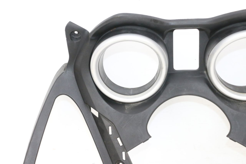 photo de TACHOMETERBLENDE YAMAHA X-MAX XMAX 125 (2010 - 2013) - Detaillierte Sichtprüfung