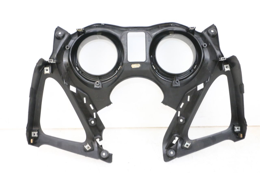 photo de TACHOMETERBLENDE YAMAHA X-MAX XMAX 125 (2010 - 2013) - Oberflächenzustand und Material