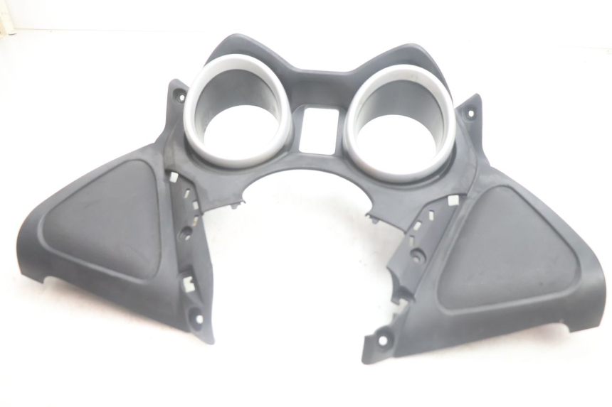 photo de TACHOMETERBLENDE YAMAHA X-MAX XMAX 125 (2010 - 2013) - Detailansicht des Bauteils