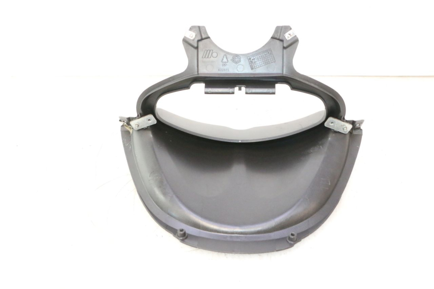 photo de TACHO VERKLEIDUNG PIAGGIO X8 STREET 125 (2006 - 2007) - Gesamtansicht des Produkts