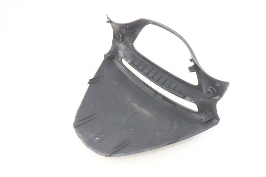 photo de TACHOMETERBLENDE PIAGGIO X9 EVOLUTION 250 (2003 - 2007) - Detailansicht des Bauteils