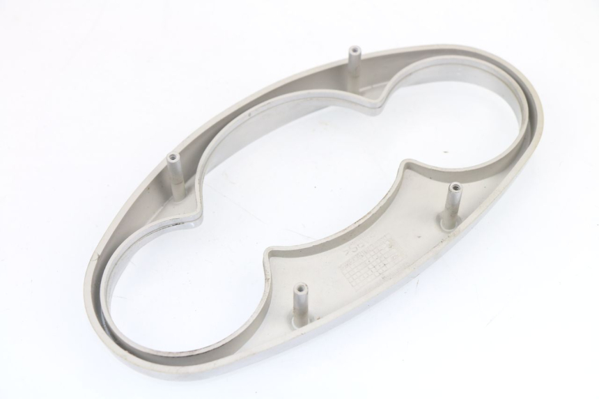 photo de TACHO VERKLEIDUNG YAMAHA YP MAJESTY 125 (2002 - 2006) - Detailansicht des Bauteils