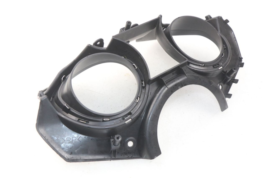 photo de TACHO VERKLEIDUNG YAMAHA YP T-MAX TMAX 530 (2017 - 2020) - Details der Befestigungspunkte