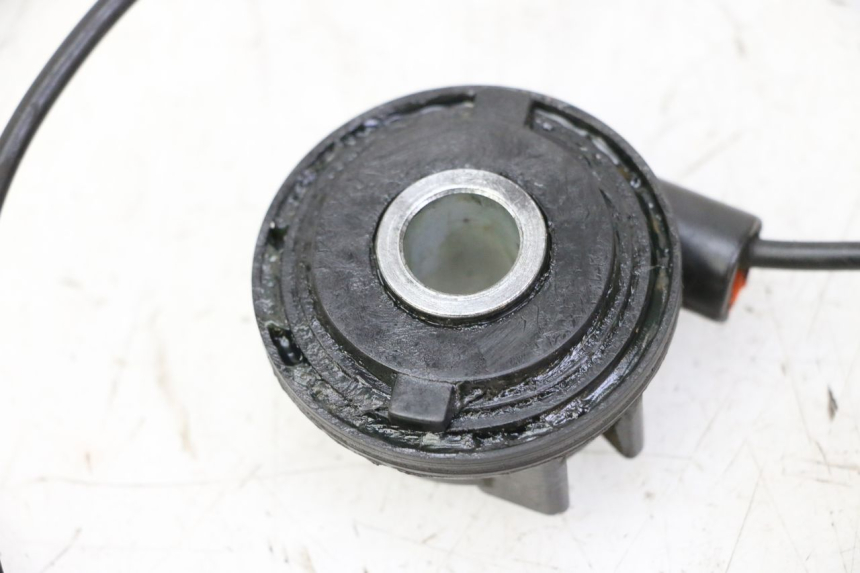 photo de TACHOANTRIEB MAG POWER R-STREET 50 (2016 - 2025) - Oberflächenzustand und Material