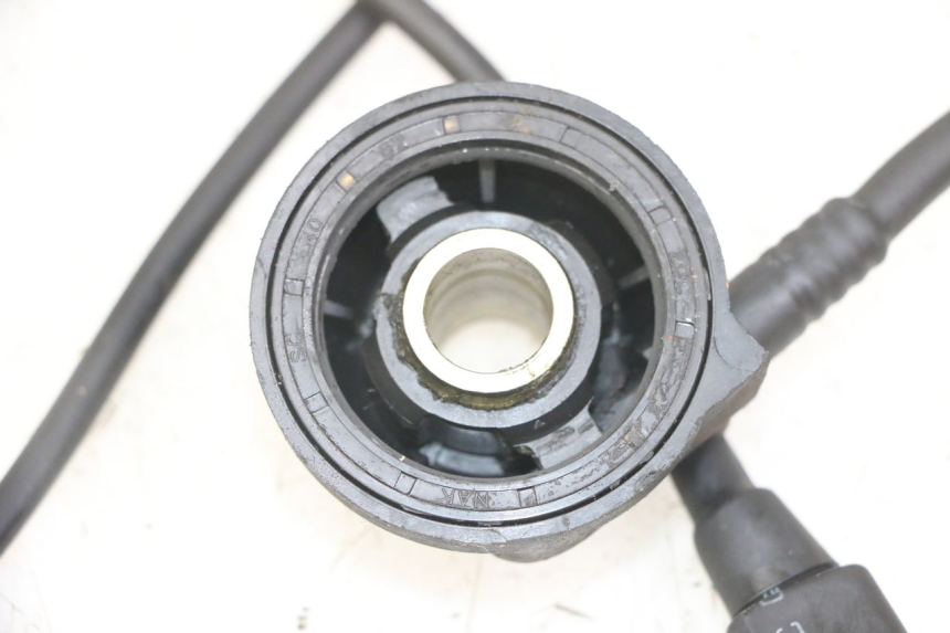 photo de TACHOANTRIEB PEUGEOT SATELIS COMPRESSOR K15 125 (2006 - 2009) - Zoom auf Gebrauchszustand