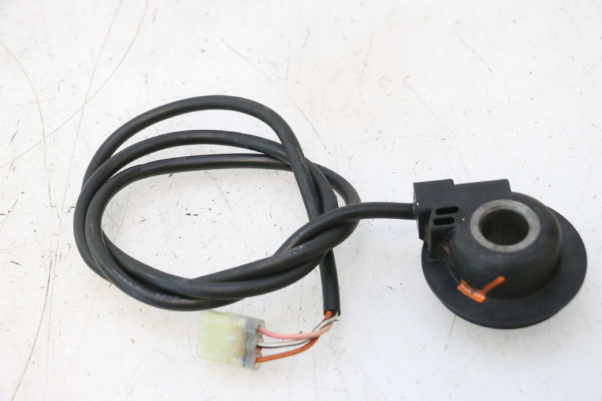 photo de TACHOANTRIEB SUZUKI SV S 650 (2003 - 2009) - Details der Befestigungspunkte