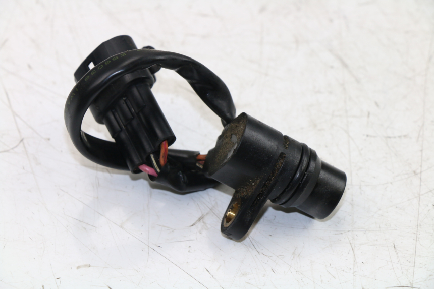 photo de TACHOANTRIEB TRIUMPH STREET TRIPLE 675 (2007 - 2012) - Zoom auf Gebrauchszustand