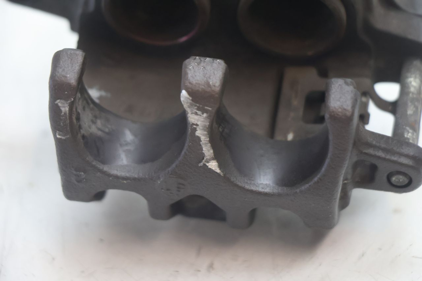 photo de BREMSZANGE HINTEN BMW C SPORT 650 (2015 - 2021) - Details der Befestigungspunkte