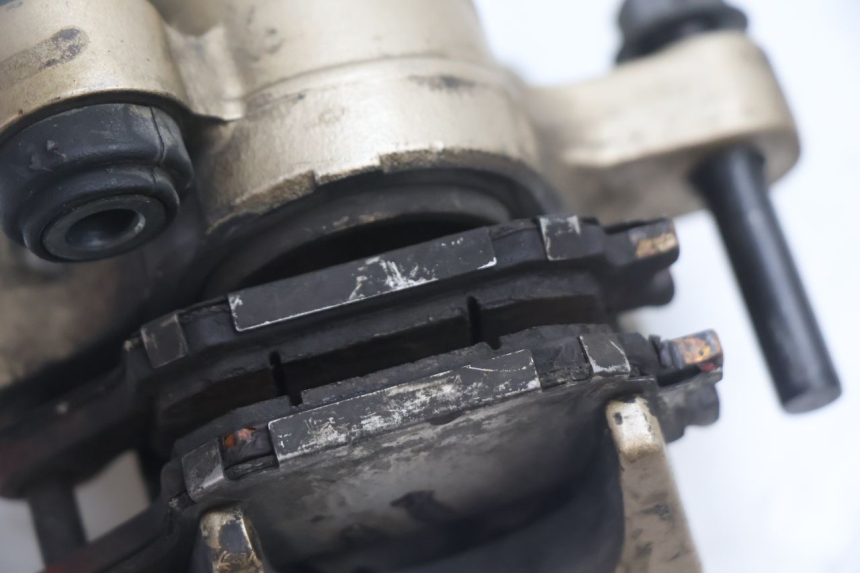photo de BREMSZANGE HINTEN HONDA CB F HORNET 600 (2005 - 2006) - Details der Befestigungspunkte