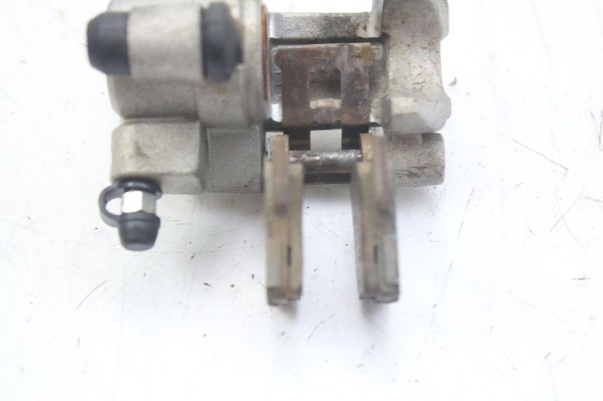 photo de HINTEN BREMSSATTEL HONDA CRF 250 (2010 - 2013) - Detailansicht des Bauteils