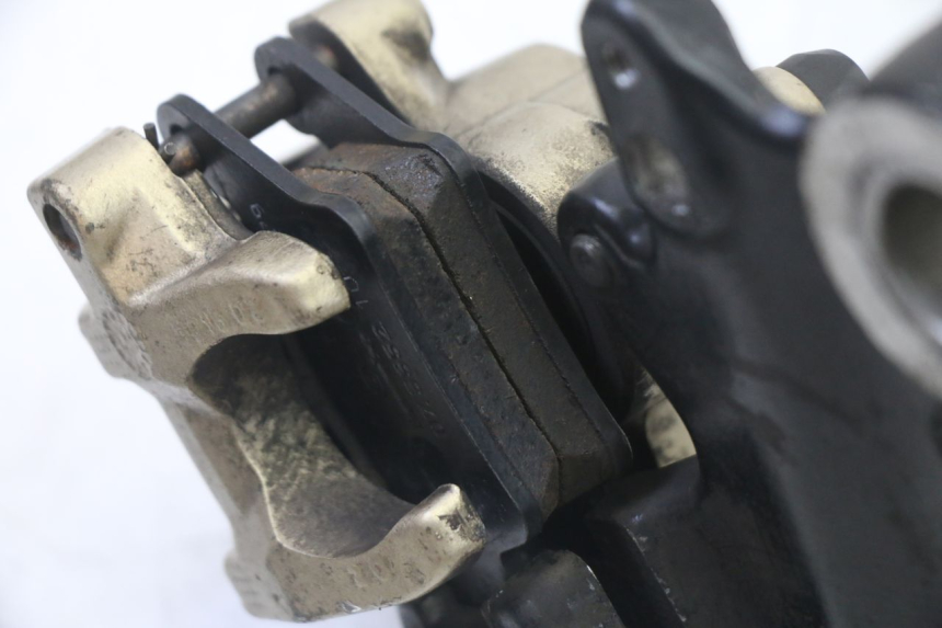 photo de BREMSZANGE HINTEN BMW G310 R 310 (2016 - 2020) - Oberflächenzustand und Material