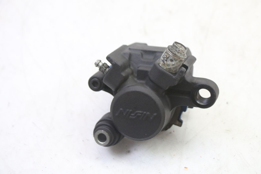 photo de BREMSZANGE HINTEN SUZUKI GSR 750 (2011 - 2017) - Zoom auf Gebrauchszustand