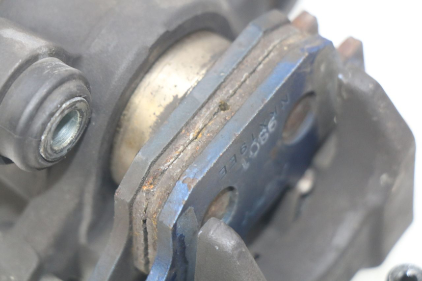 photo de HINTEN BREMSSATTEL HONDA INTEGRA NC D 750 (2016 - 2018) - Zoom auf Gebrauchszustand