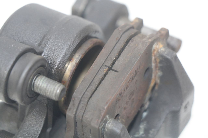 photo de HINTEN BREMSSATTEL YAMAHA MT-07 MT07 ABS 700 (2014 - 2017) - Zoom auf Gebrauchszustand