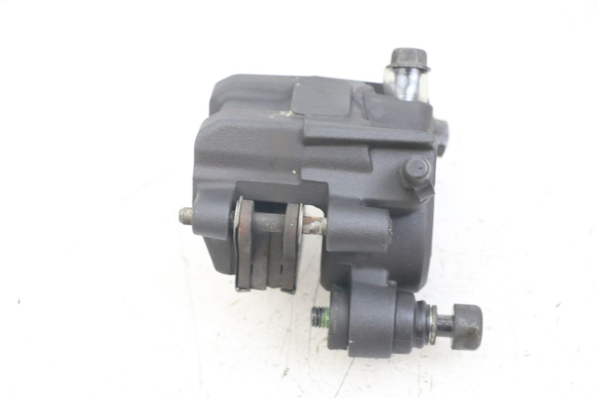 photo de HINTEN BREMSSATTEL YAMAHA MT-07 MT07 ABS 700 (2014 - 2017) - Zoom auf Gebrauchszustand